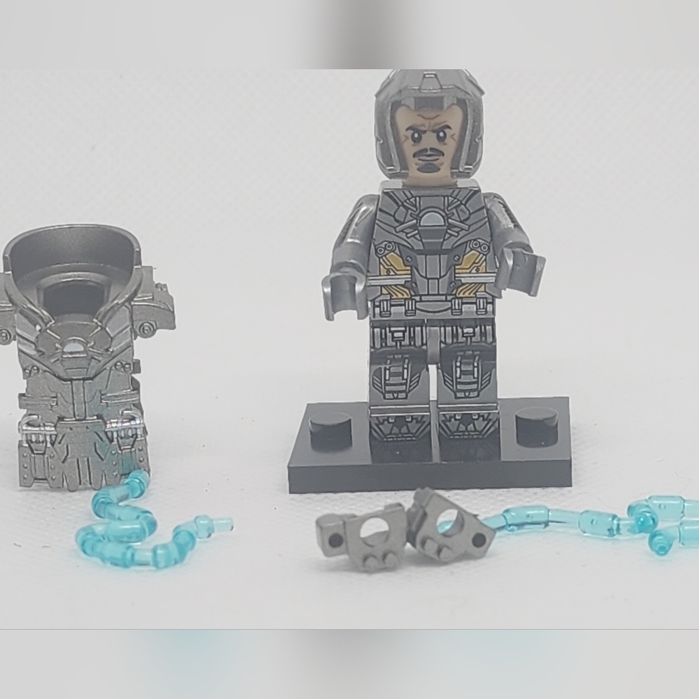 Silver custon lego iron man wiplash complete uniform CQ03-M4 mini figure - Picture 5 of 10